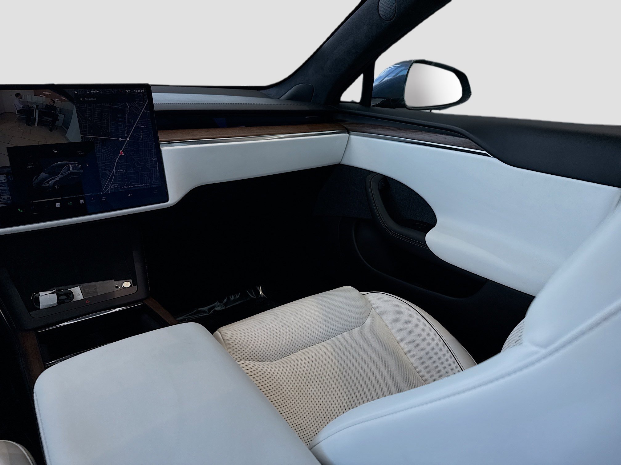 Used 2022 Tesla Model S Plaid image 20