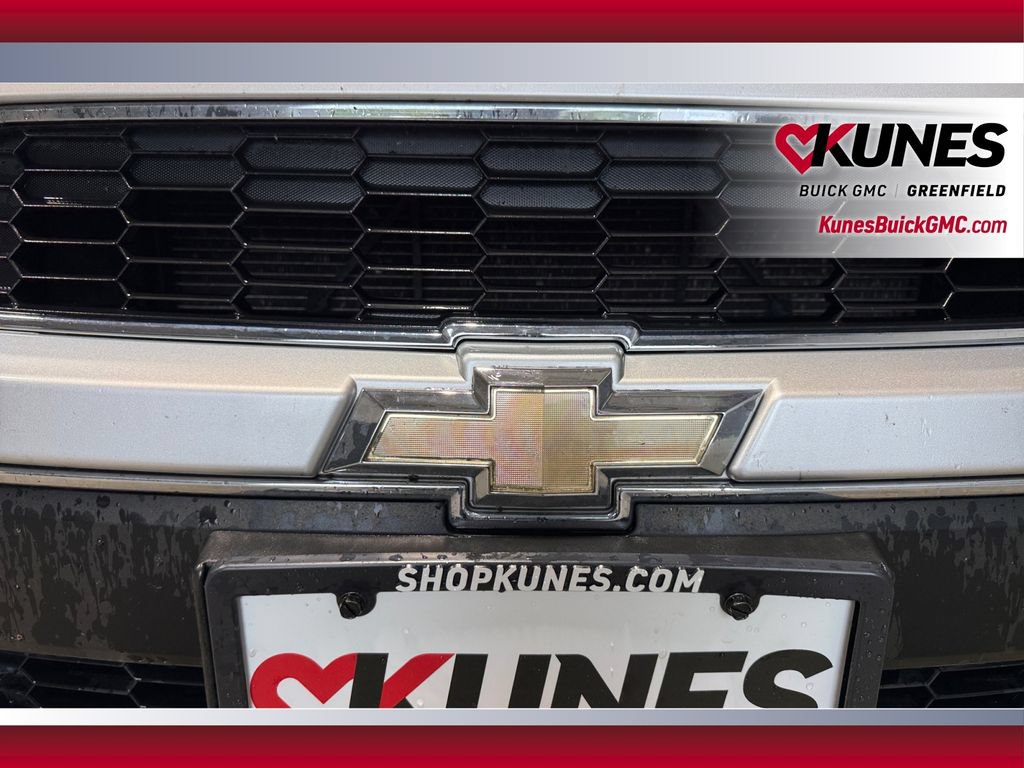 Used 2015 Chevrolet Sonic LT FWD image 26