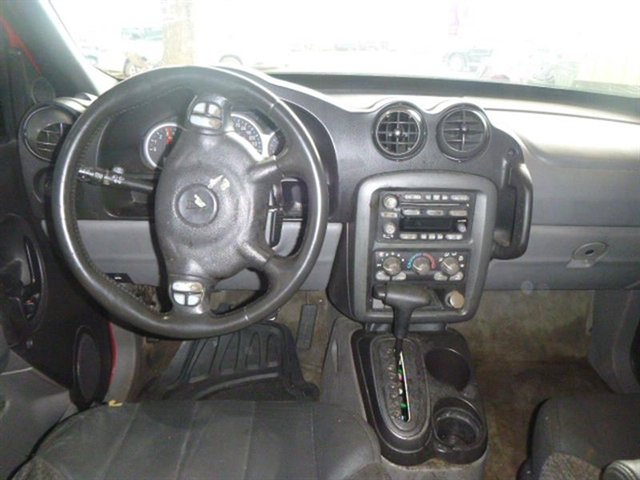 Used 2004 Pontiac Aztek 2WD w/ 1SB Preferred Equipment Group image 9