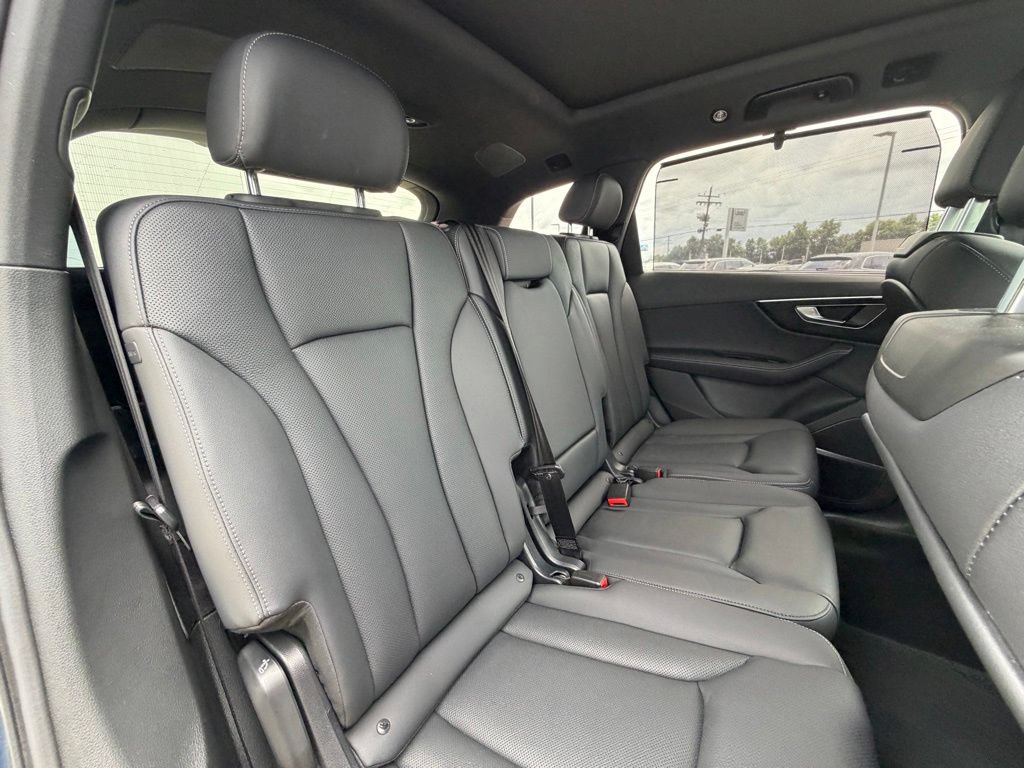 Certified 2025 Audi Q7 3.0T Premium Plus w/ Premium Plus Package AWD/4WD image 23