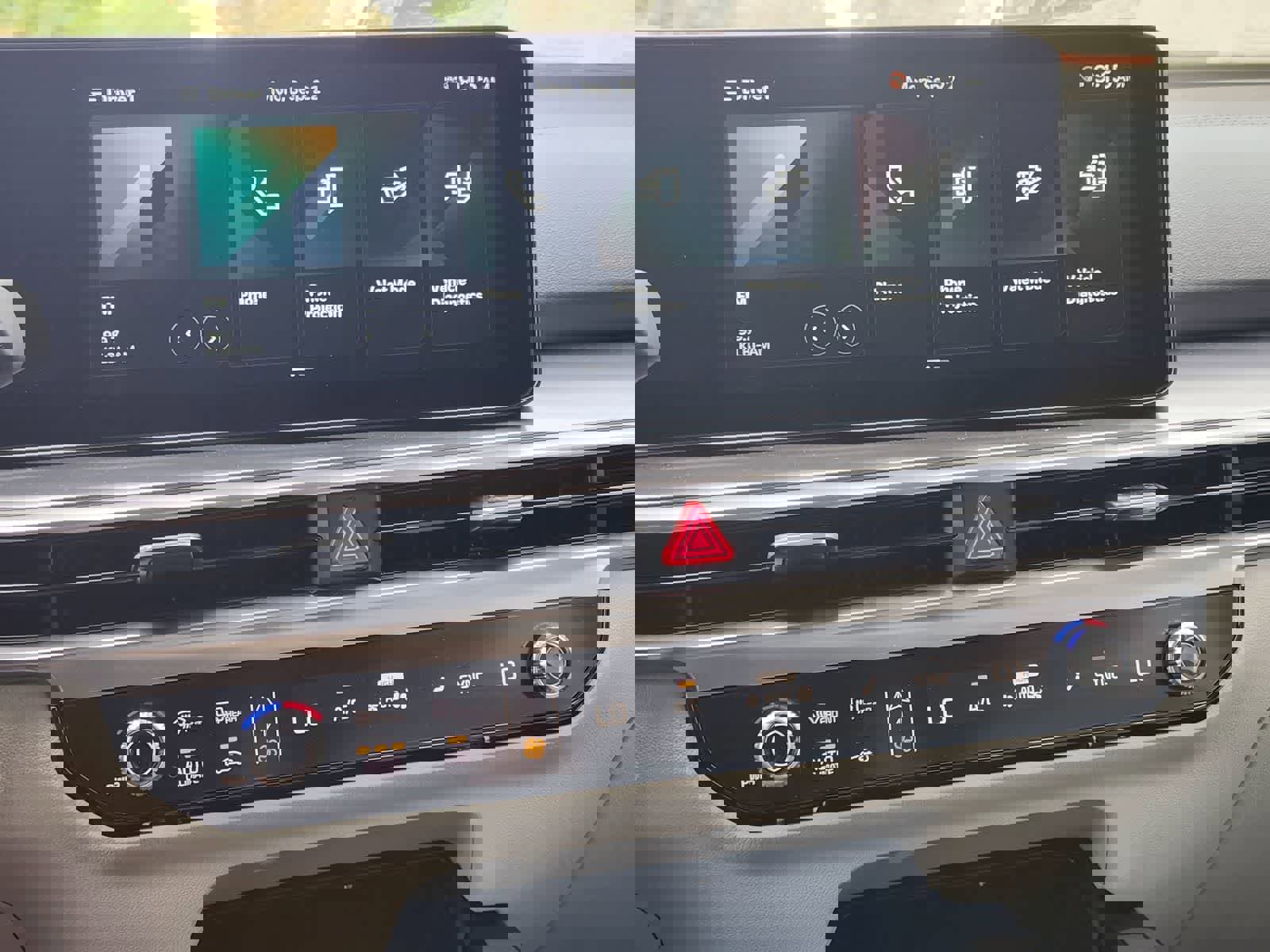 New 2026 Kia Sorento S w/ S Panoramic Sunroof Package FWD image 16