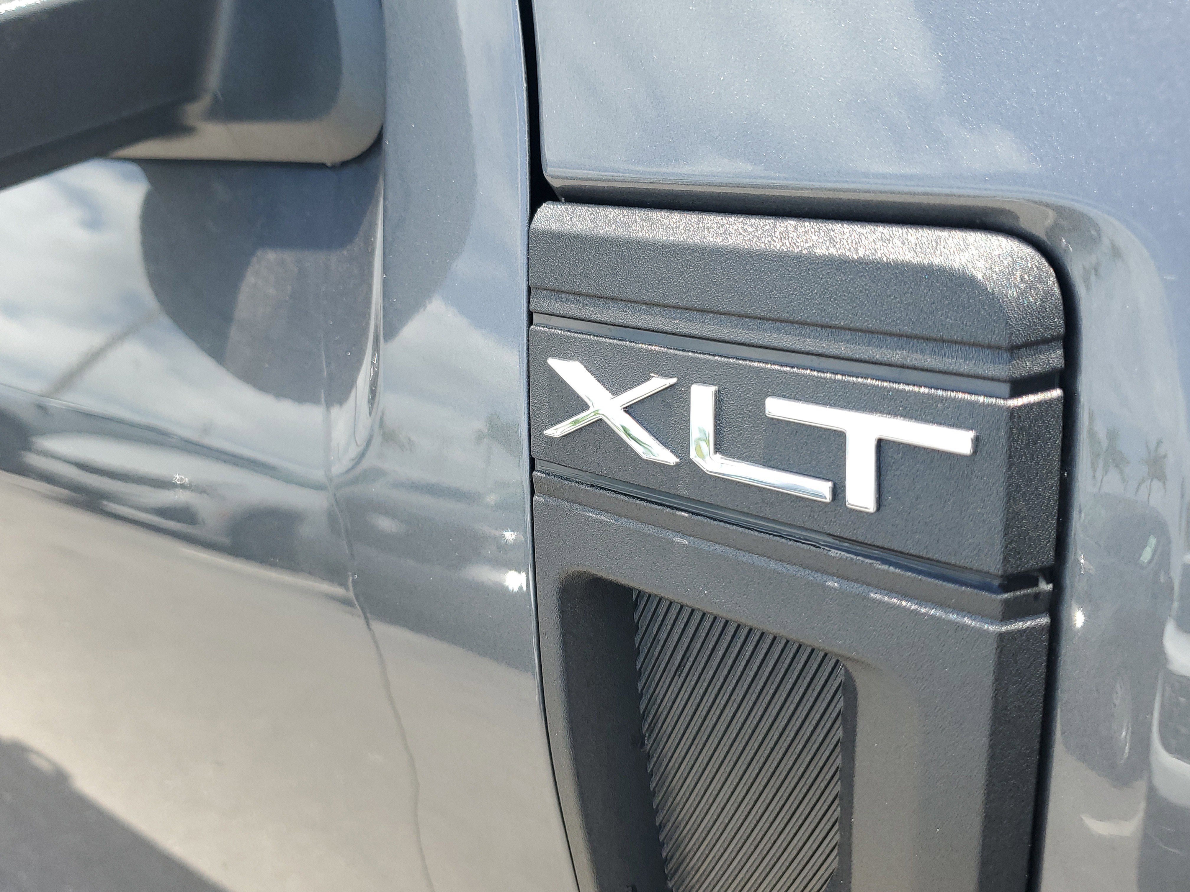 New 2026 Ford Maverick XLT FWD image 8