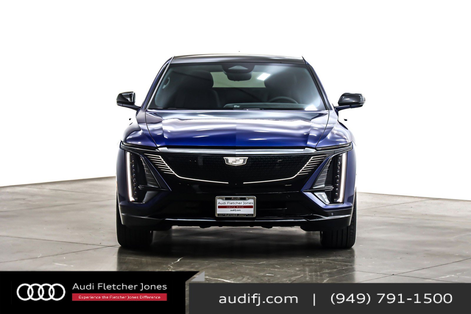 Used 2025 Cadillac Lyriq Sport image 3