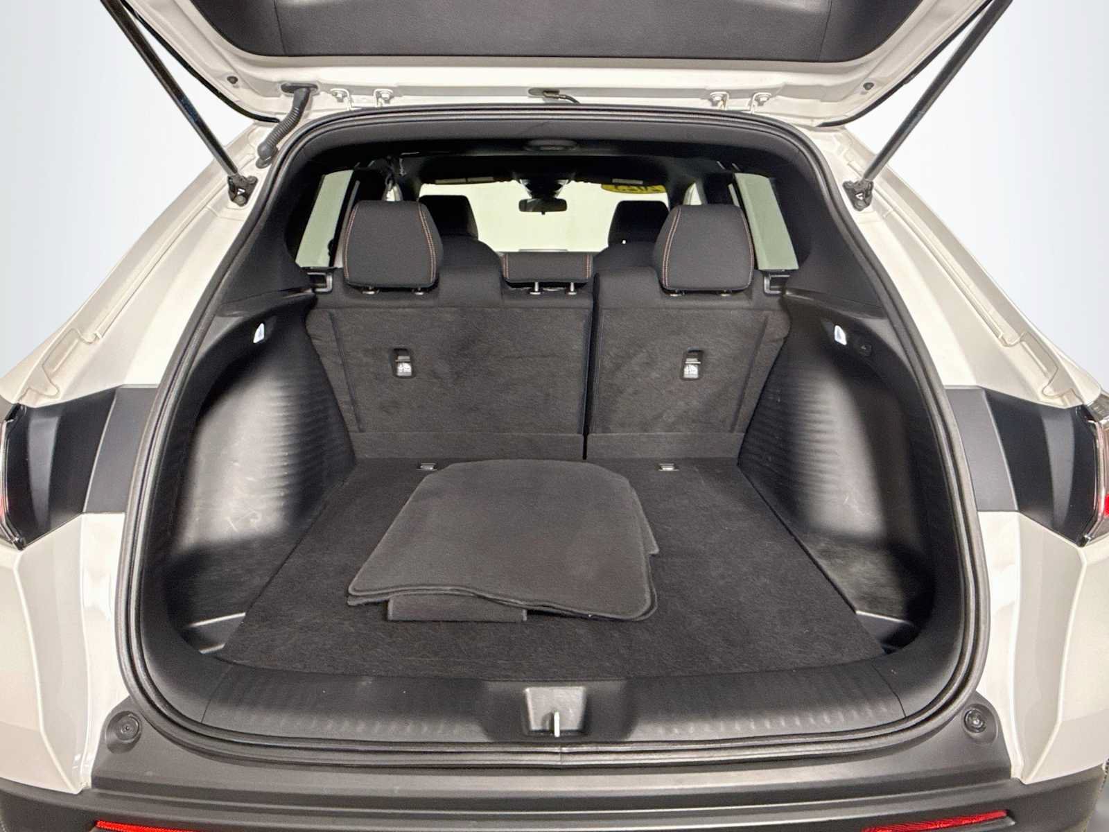 Used 2025 Honda HR-V Sport image 23