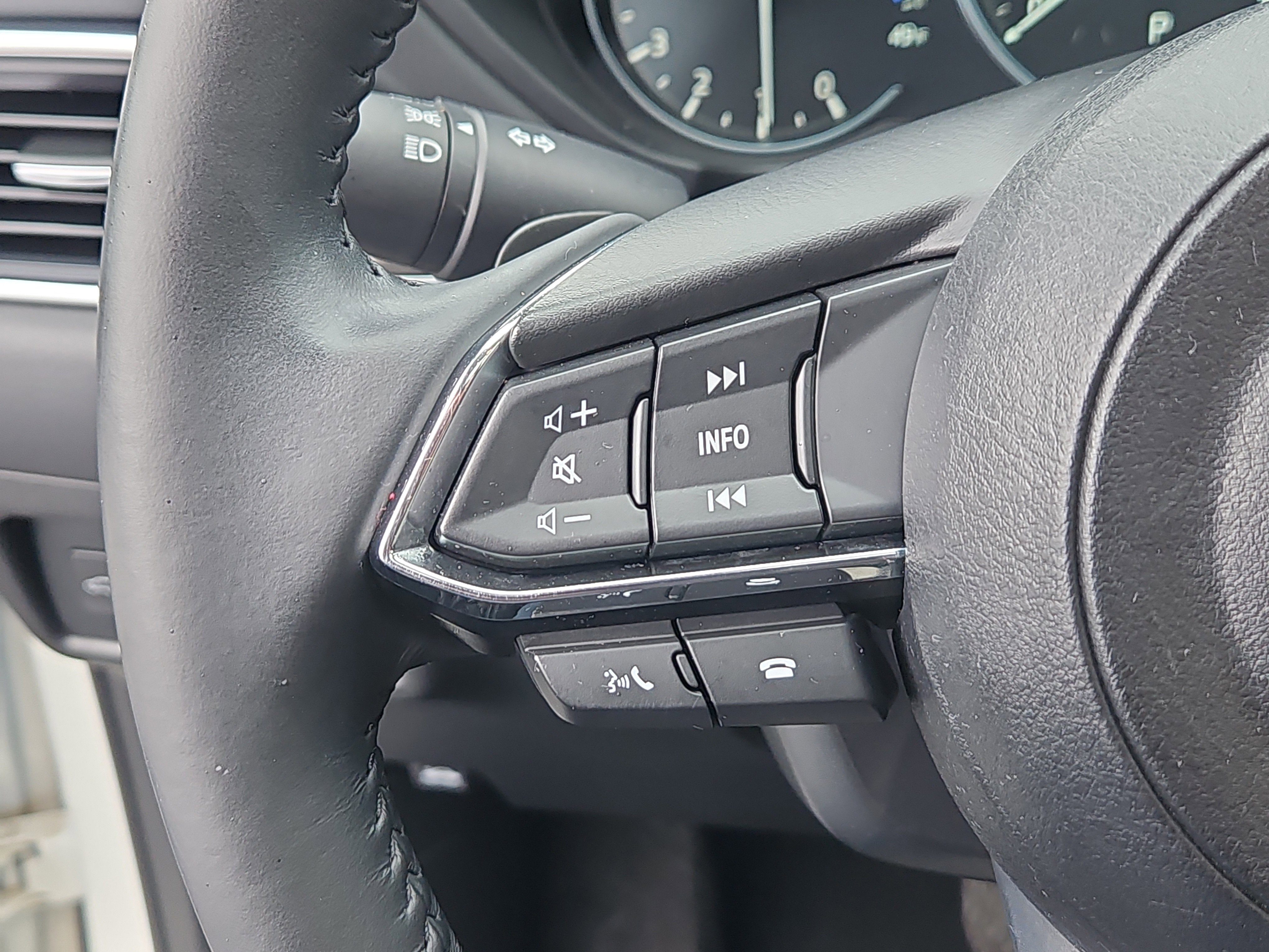 Used 2023 MAZDA CX-5 AWD 2.5 S w/ Premium Package image 18