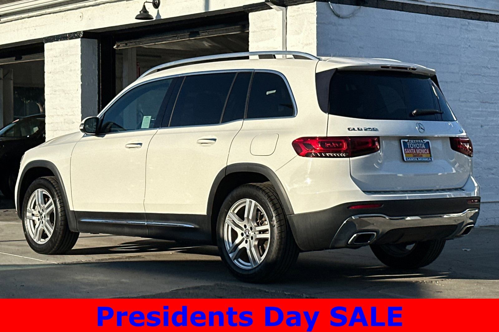 Used 2020 Mercedes-Benz GLB 250 4MATIC image 6