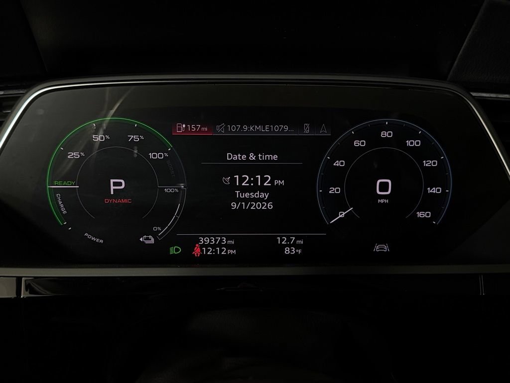 Used 2022 Audi e-tron Premium AWD/4WD image 14