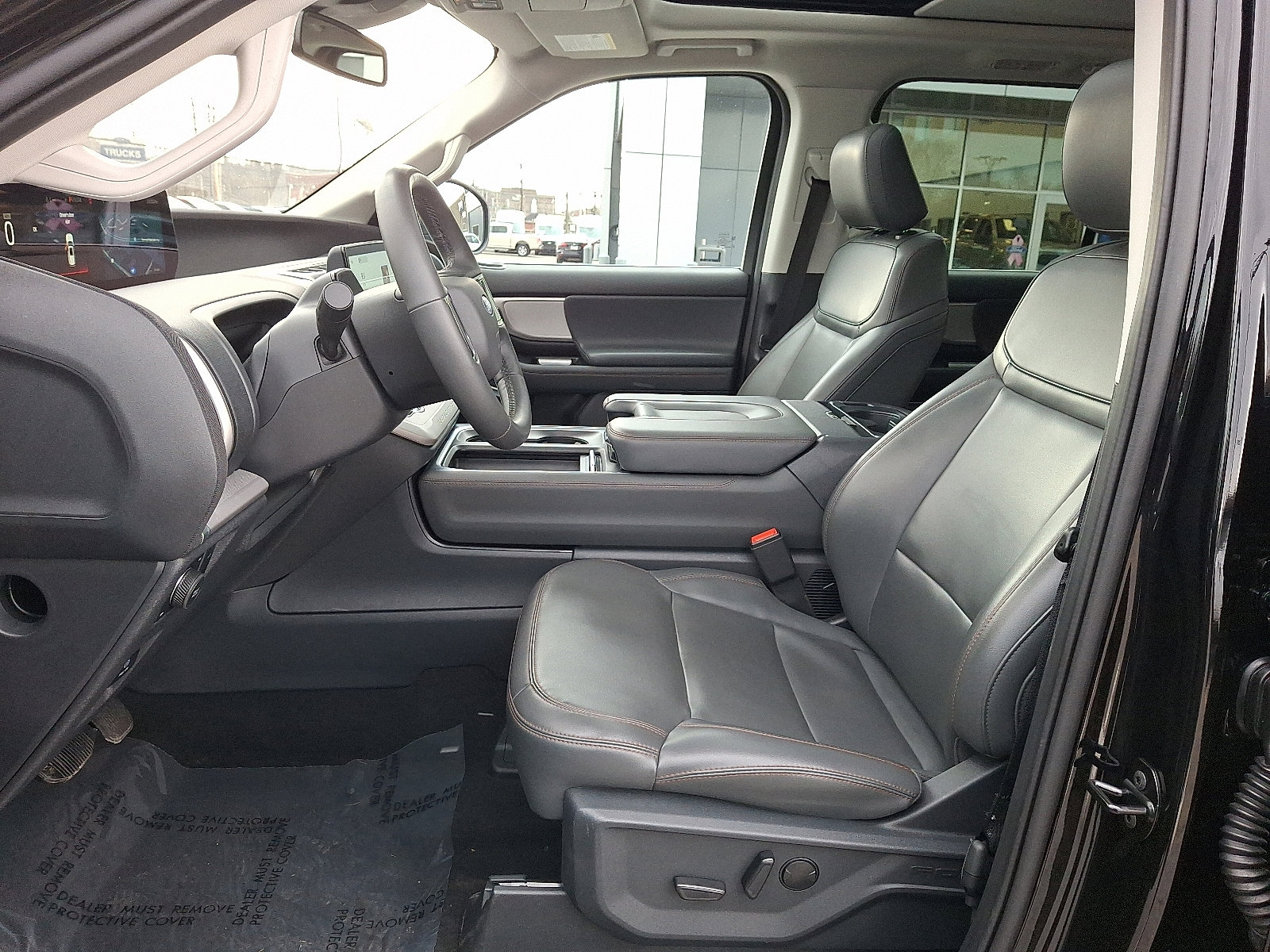 Certified 2025 Ford Expedition Active AWD/4WD image 14