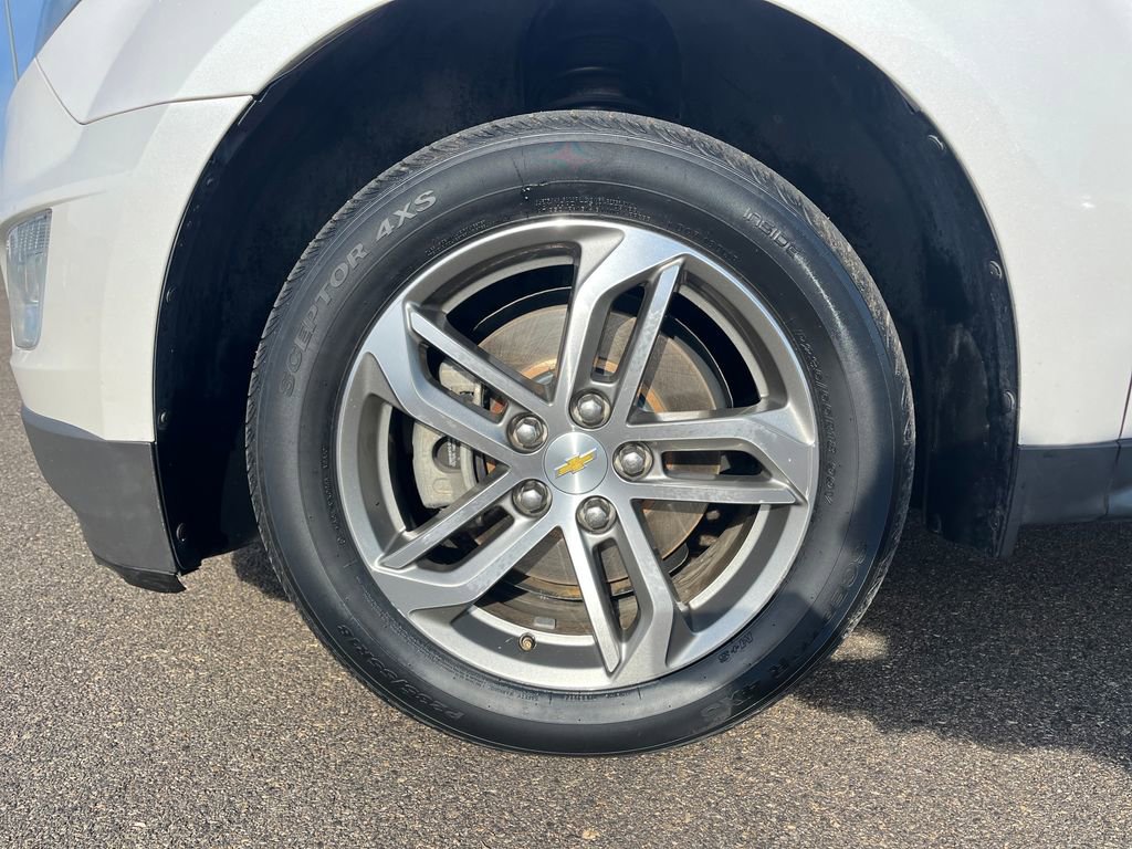 Used 2017 Chevrolet Equinox Premier w/ Enhanced Convenience Package image 30