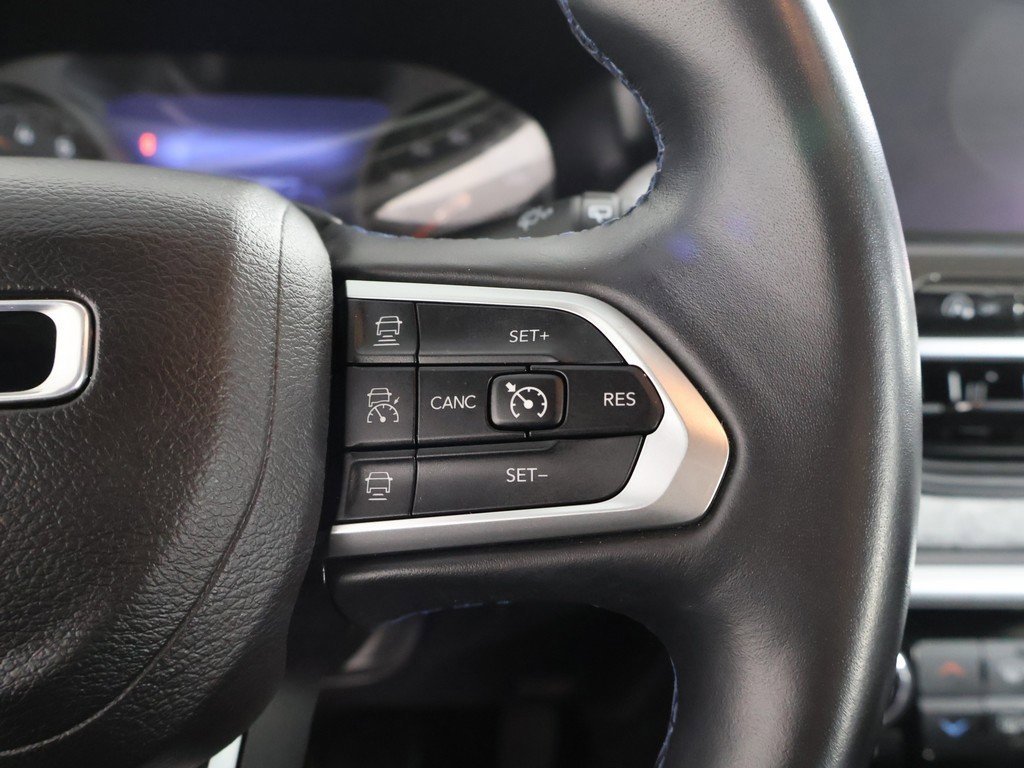 Used 2022 Jeep Compass Latitude w/ Convenience Group image 43