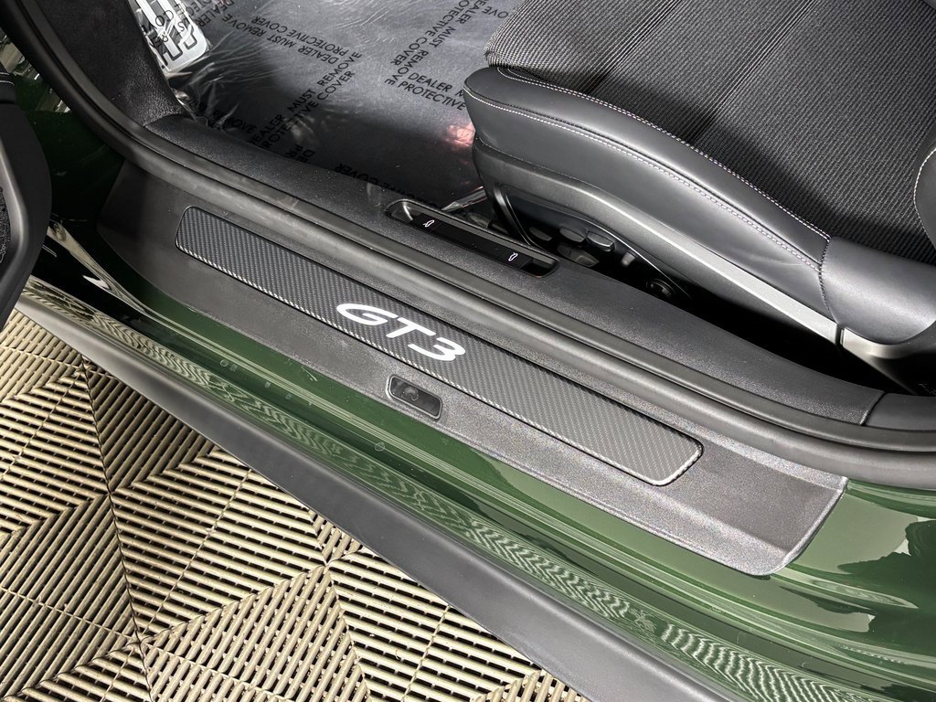 New 2026 Porsche 911 GT3 image 21