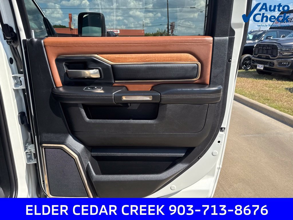 Used 2023 RAM 3500 Limited AWD/4WD image 40
