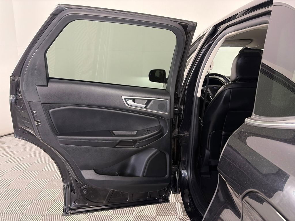 Certified 2024 Ford Edge SEL image 12