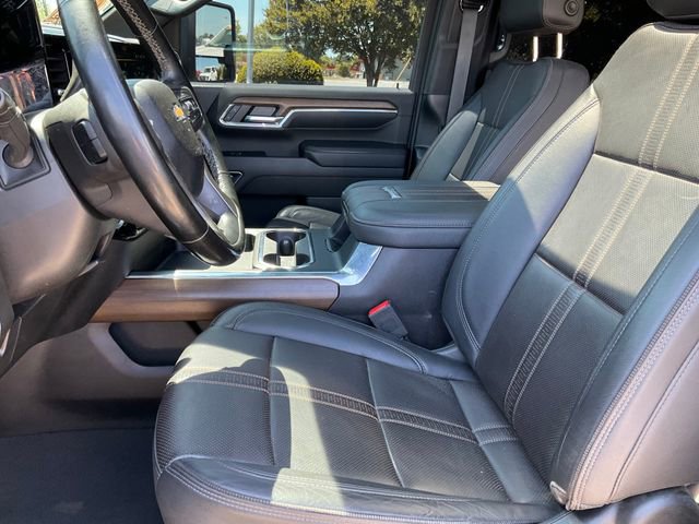 Used 2024 Chevrolet Silverado 3500 High Country w/ High Country Premium Package image 5