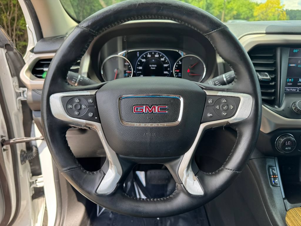 Used 2017 GMC Acadia Denali w/ Technology Package AWD/4WD image 25