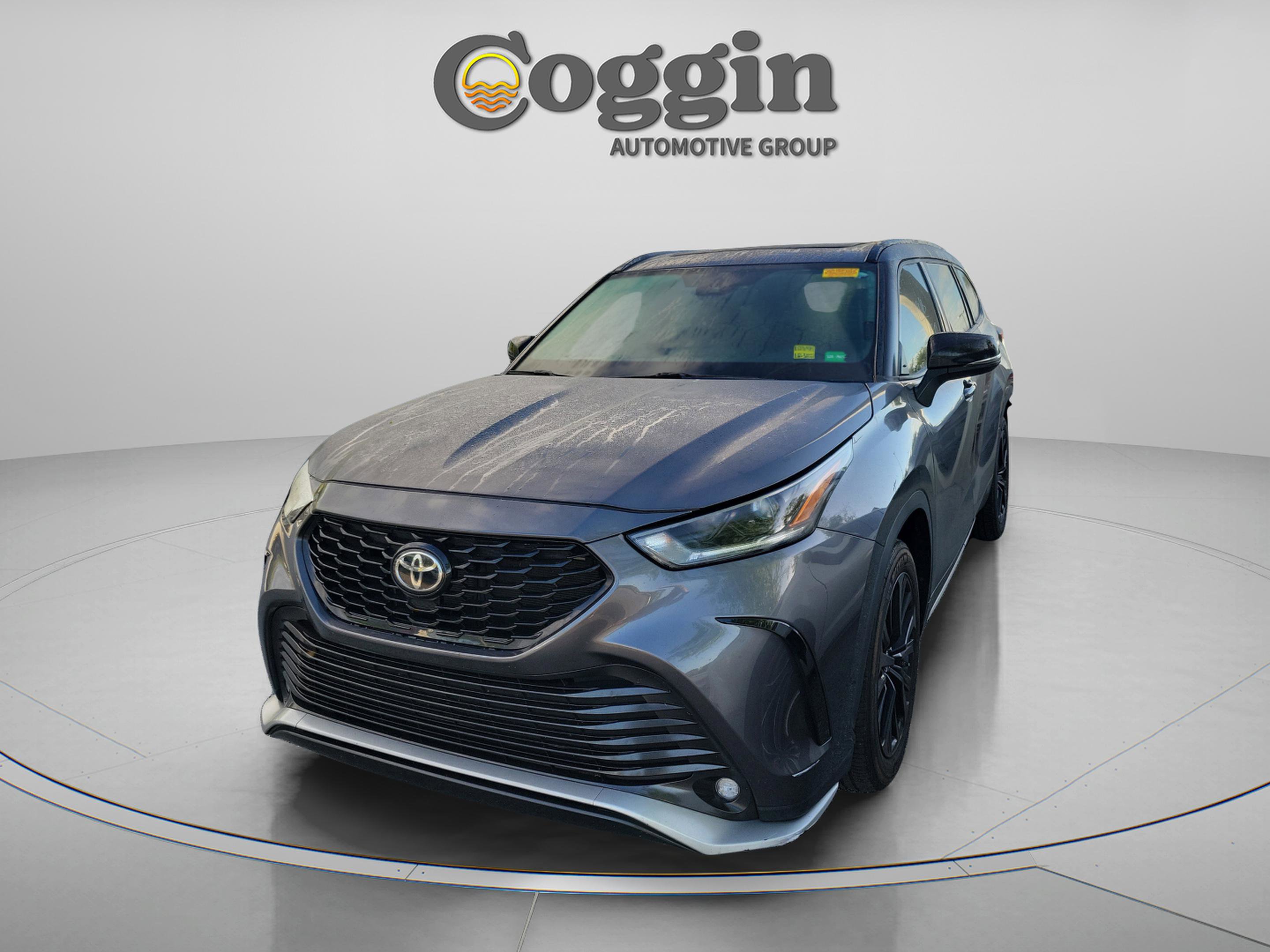 Used 2023 Toyota Highlander XSE