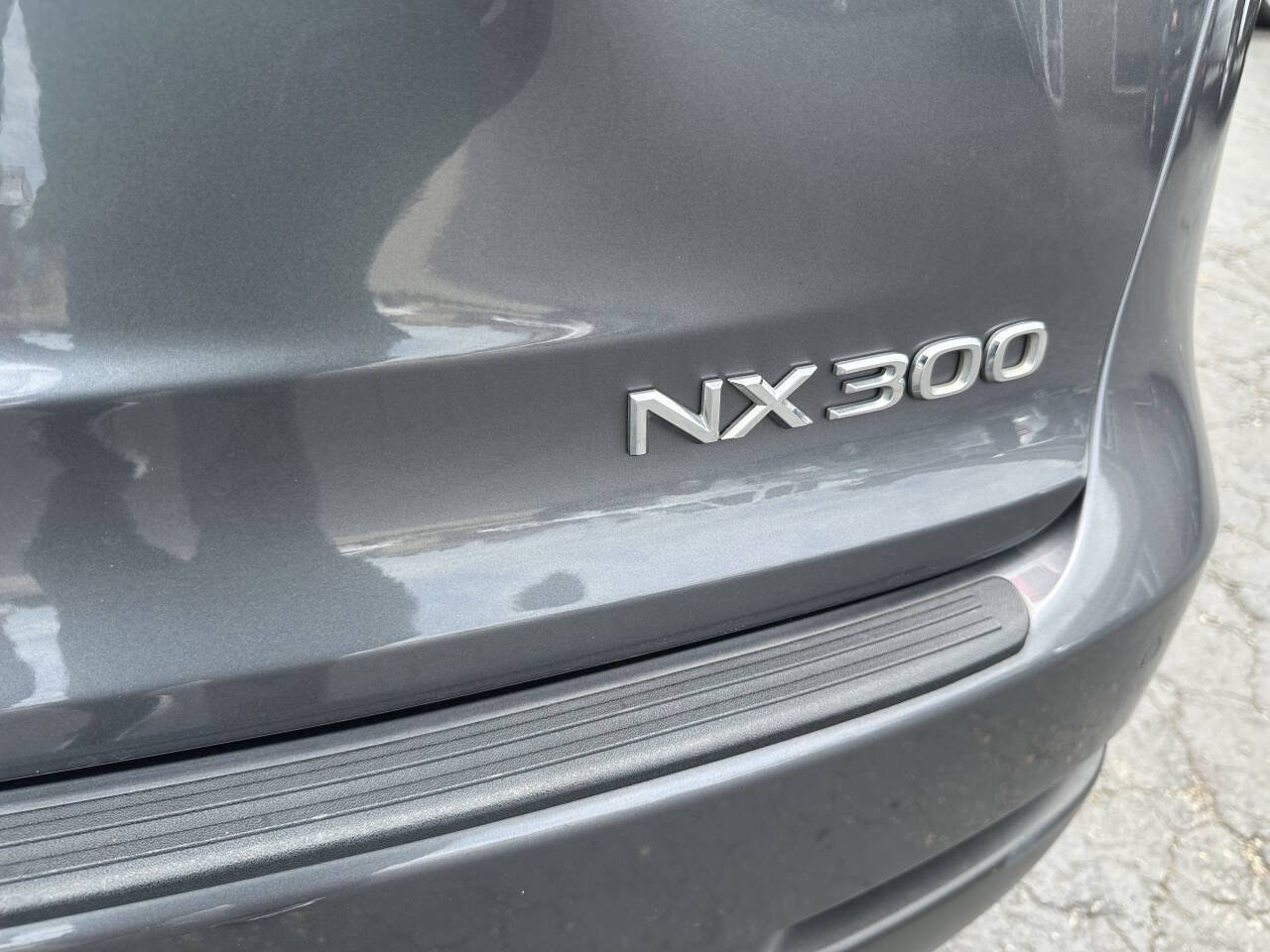 Used 2021 Lexus NX 300 FWD w/ Premium Package image 9