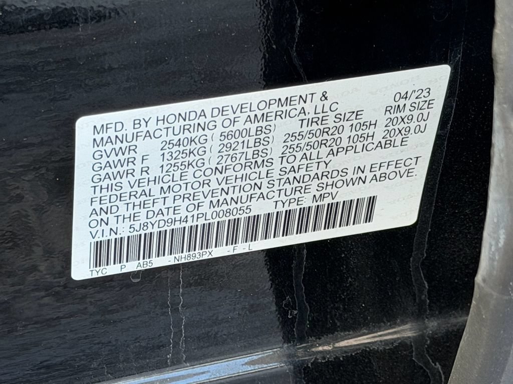 Used 2023 Acura MDX w/ Technology Package FWD image 24