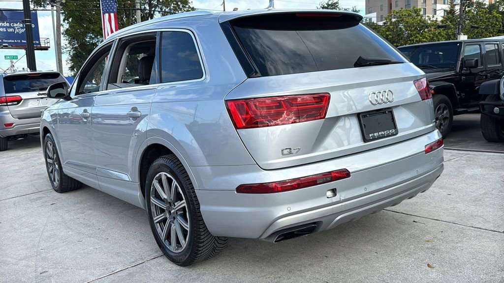 Used 2019 Audi Q7 2.0T Premium AWD/4WD image 13
