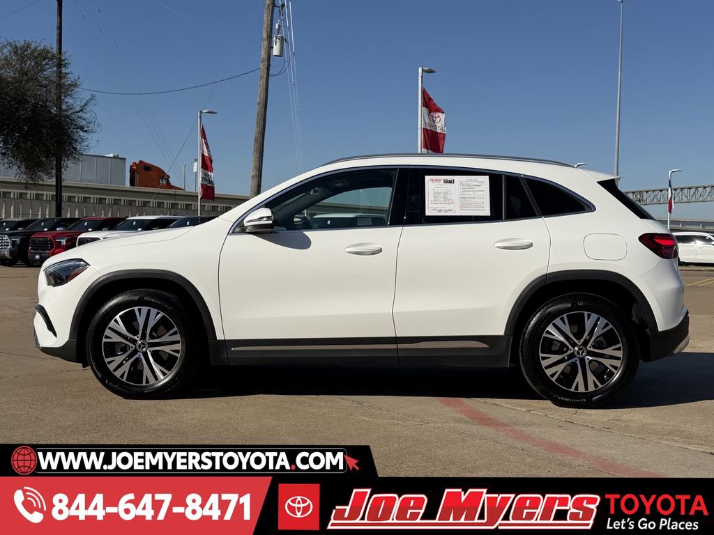 Used 2025 Mercedes-Benz GLA 250 4MATIC image 6