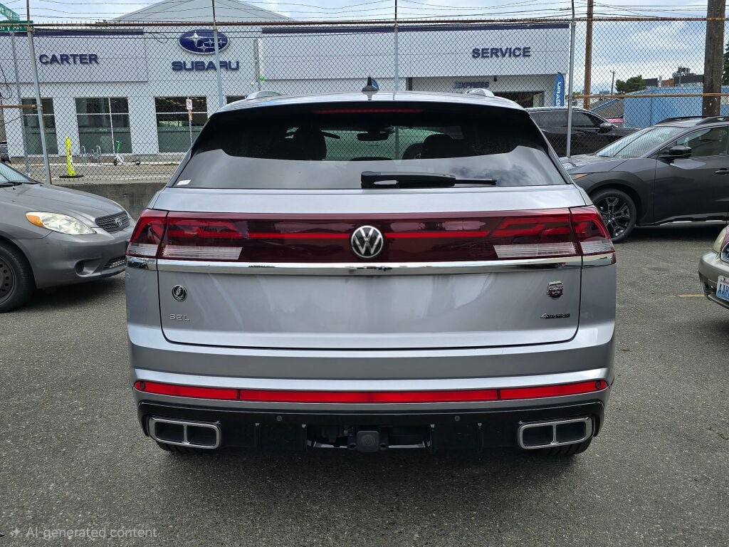 Used 2024 Volkswagen Atlas Cross Sport SEL R-Line AWD/4WD image 6