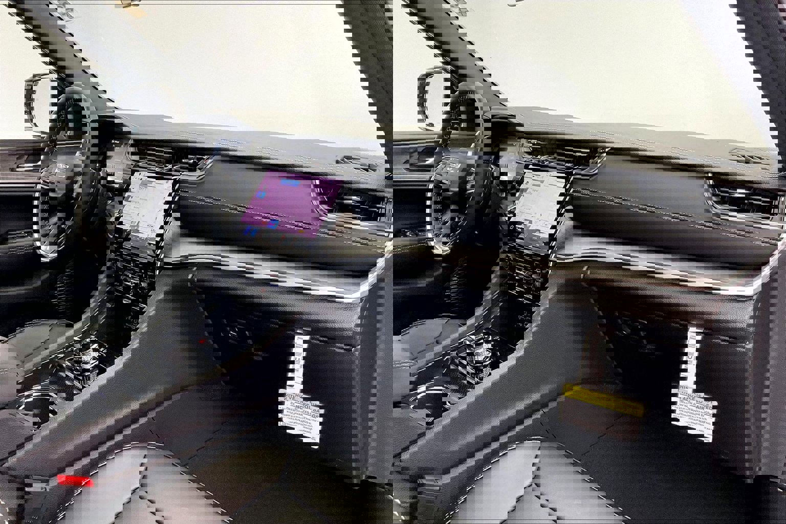 New 2025 Jeep Grand Cherokee L Limited image 6