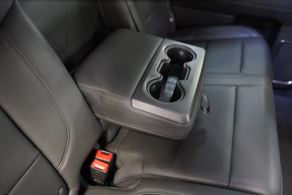 Used 2024 GMC Sierra 1500 SLT RWD image 30