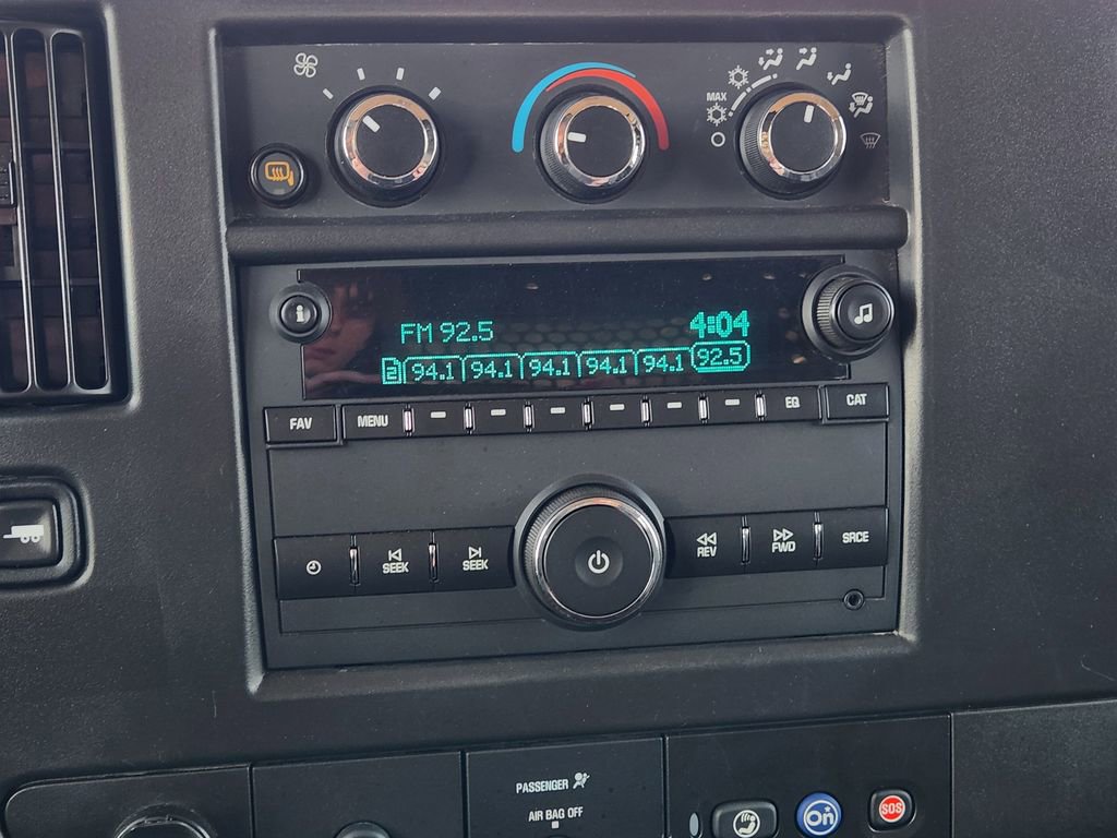 Used 2024 GMC Savana 2500 w/ Driver Convenience Package image 16