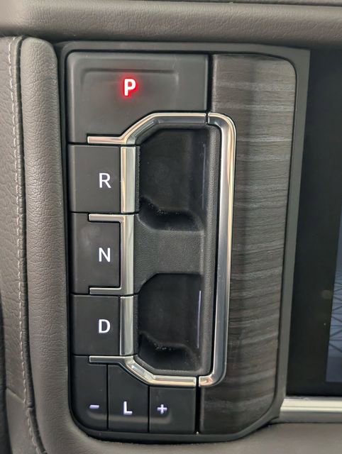 Used 2023 GMC Yukon XL Denali w/ Max Trailering Package AWD/4WD image 23