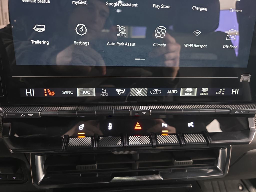 New 2026 GMC Hummer EV SUV image 21