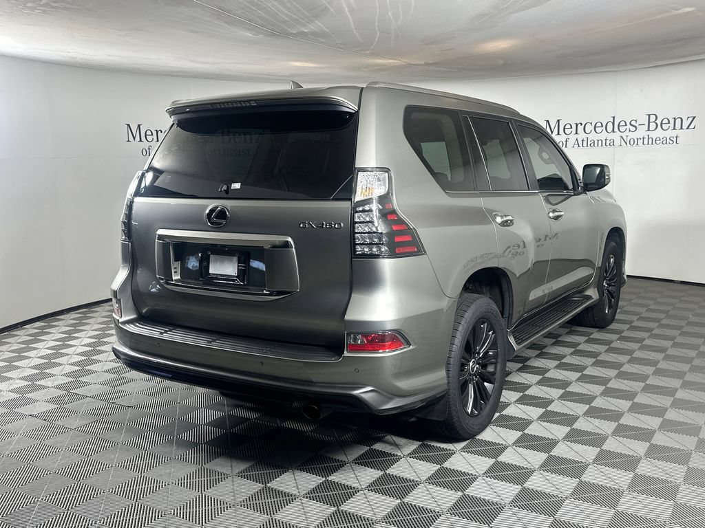 Used 2023 Lexus GX 460 Premium w/ Accessory Package AWD/4WD image 7