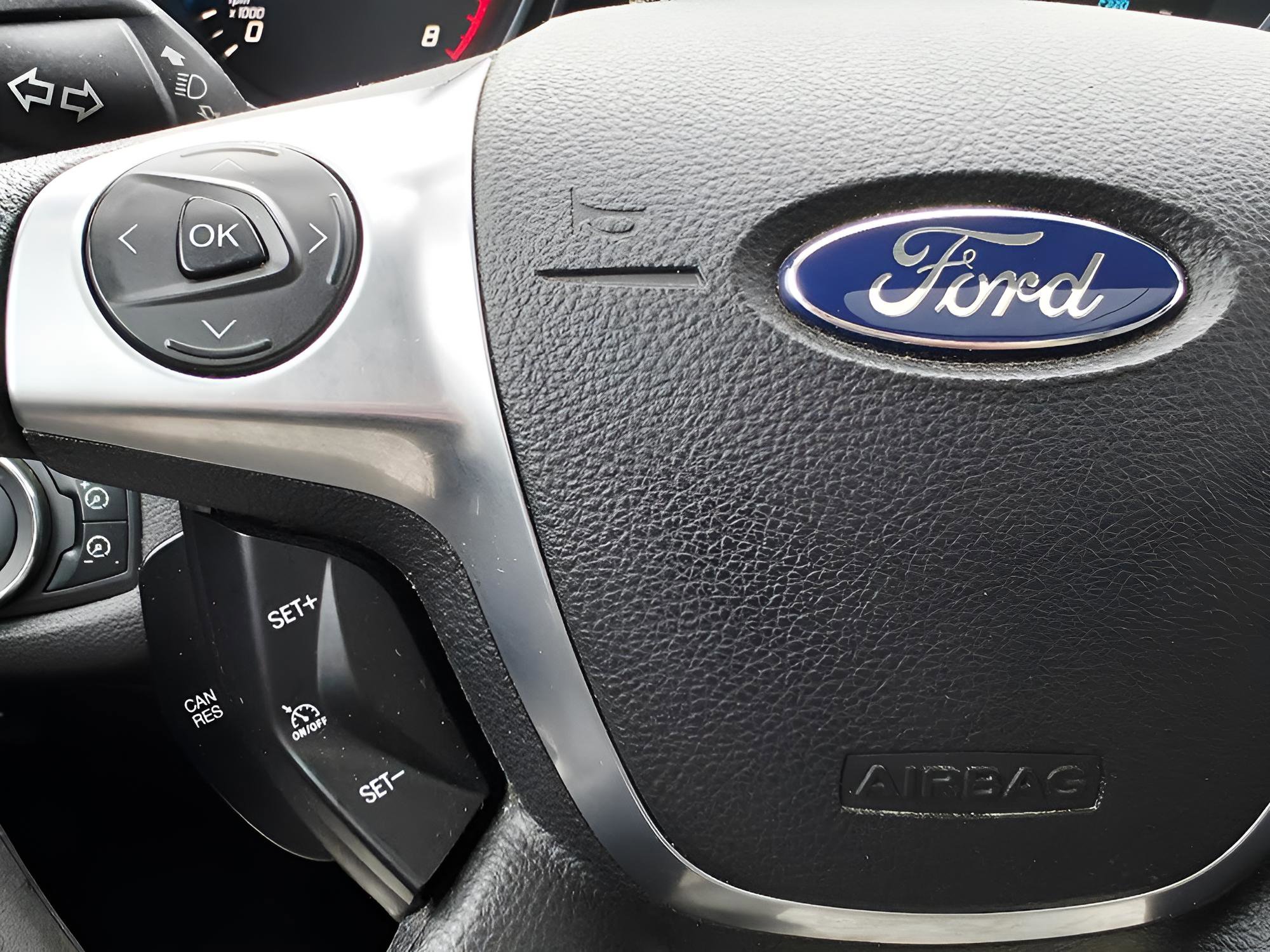 Used 2013 Ford Escape SE image 29