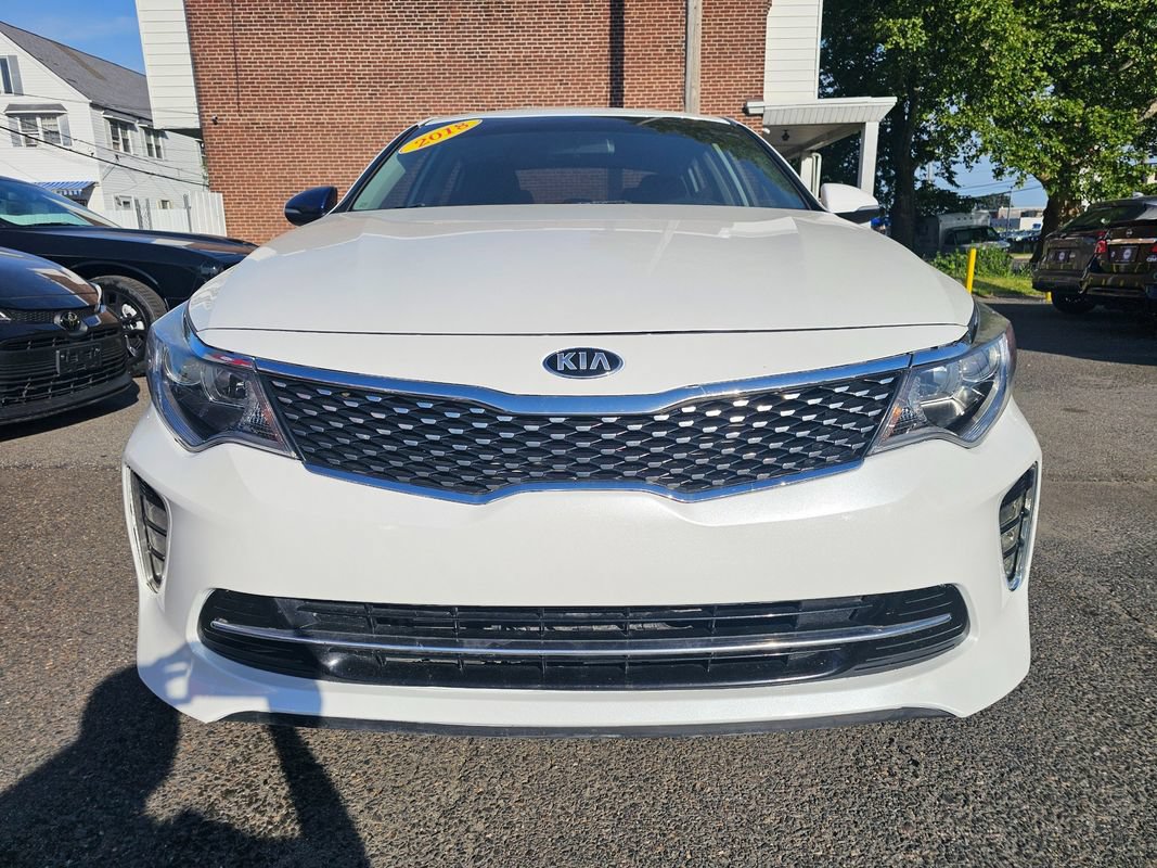 Used 2018 Kia Optima S FWD image 3