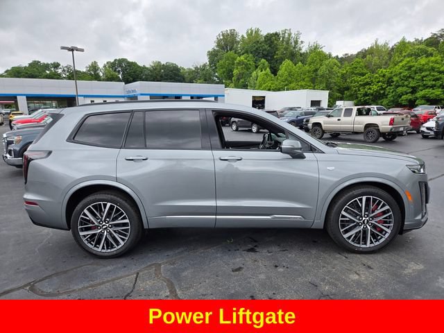 Used 2023 Cadillac XT6 Sport w/ Technology Package AWD/4WD image 10
