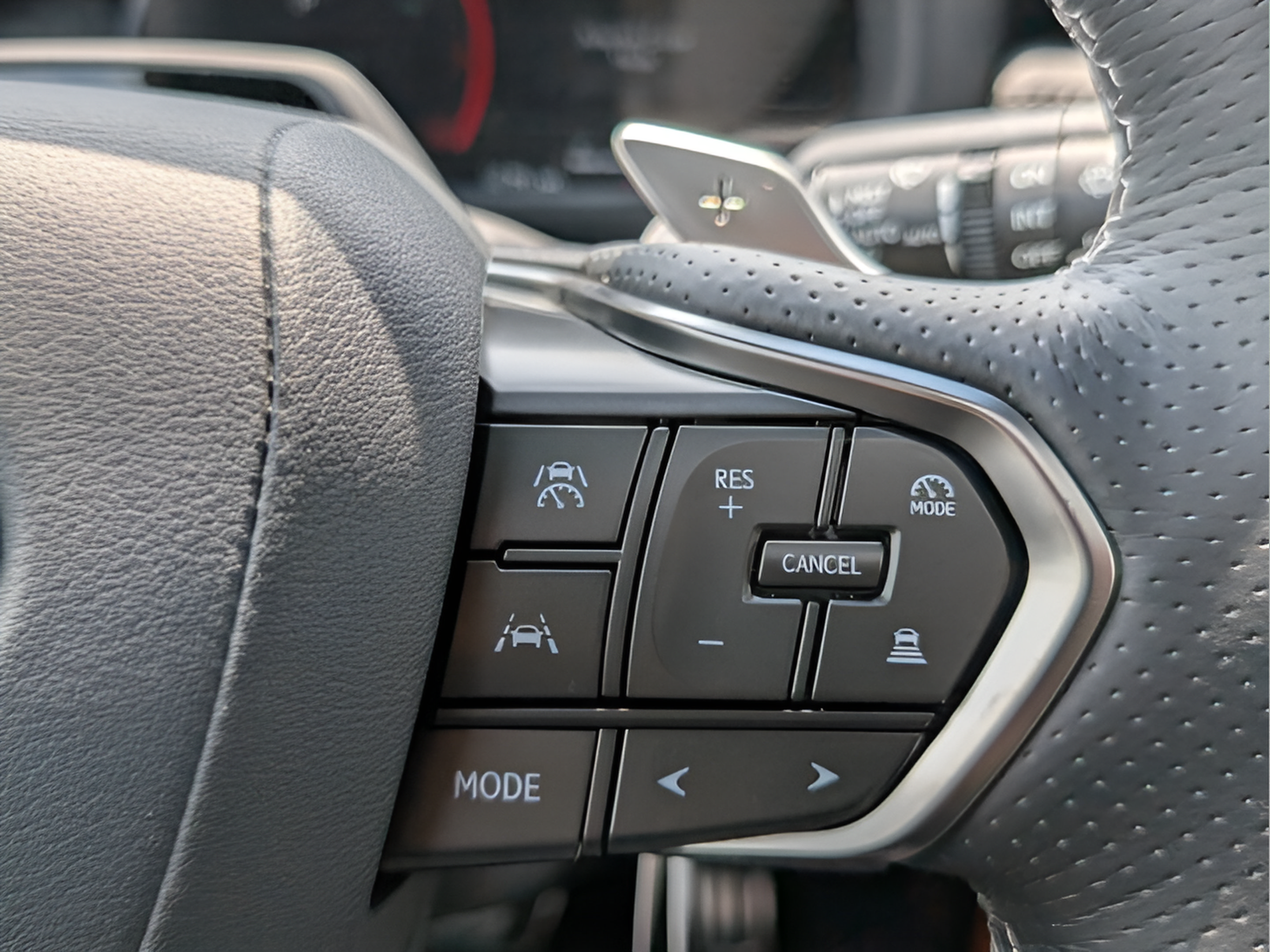 New 2026 Lexus LX 700h F Sport AWD/4WD image 28