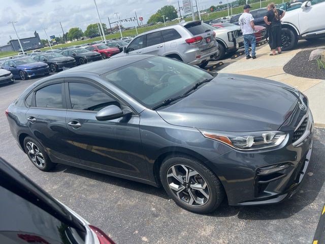 Used 2021 Kia Forte LXS FWD image 4