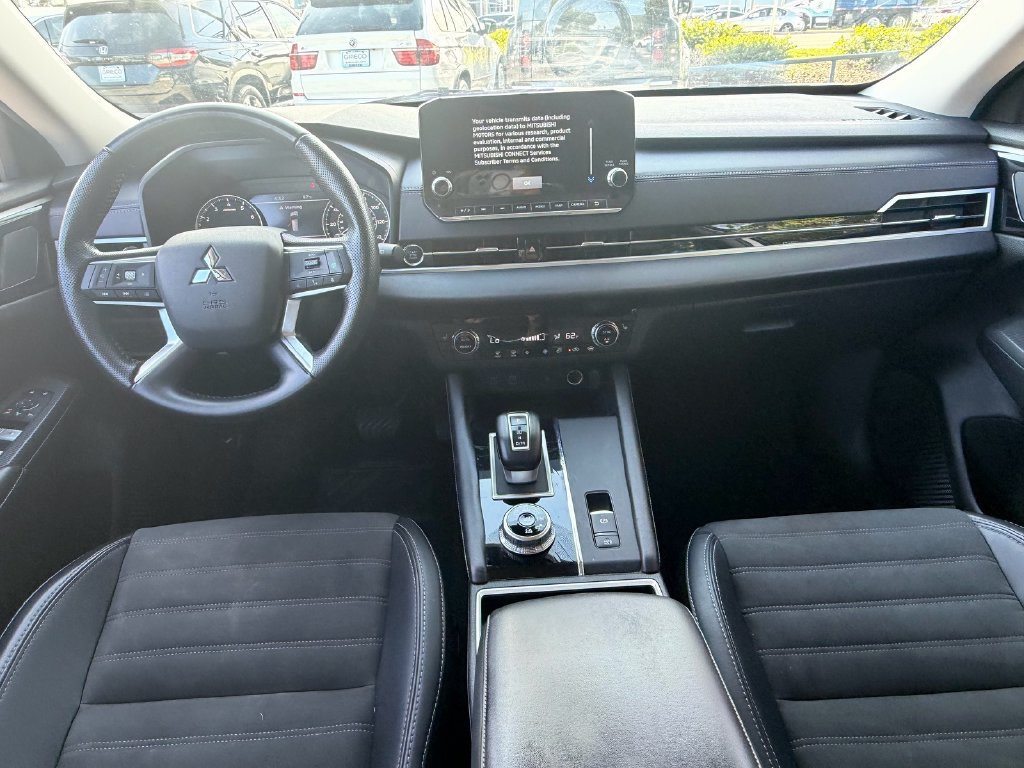 Used 2024 Mitsubishi Outlander SE AWD/4WD image 10