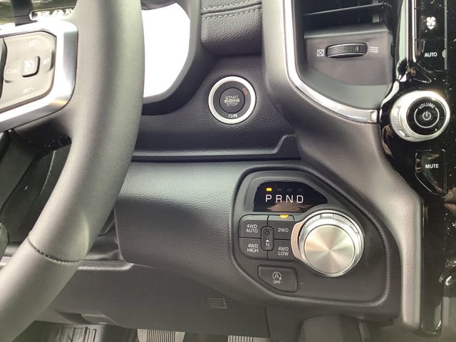 New 2026 RAM 1500 Laramie w/ Bed Utility Group AWD/4WD image 16