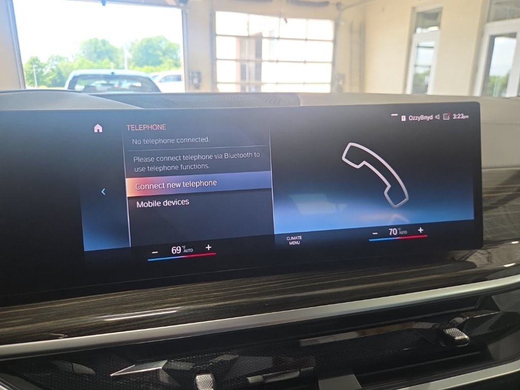 Used 2023 BMW X7 xDrive40i AWD/4WD image 43