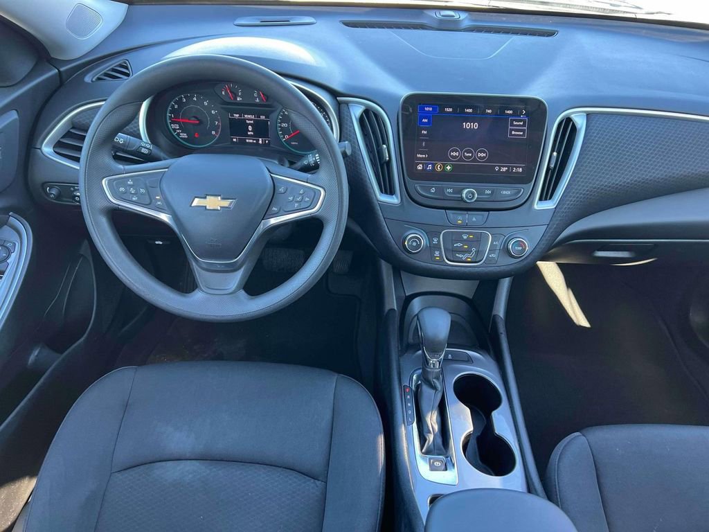 Used 2023 Chevrolet Malibu LS FWD image 10