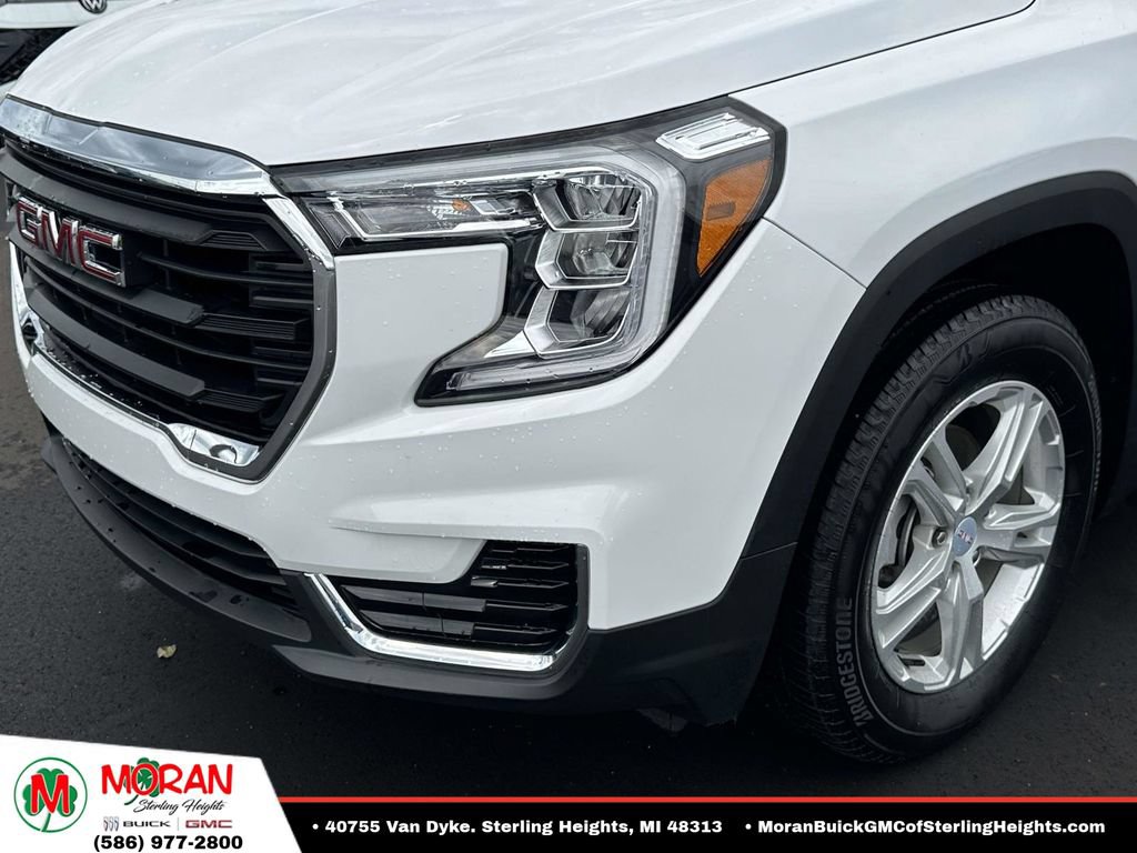 Certified 2023 GMC Terrain SLE w/ Driver Convenience Package AWD/4WD image 7