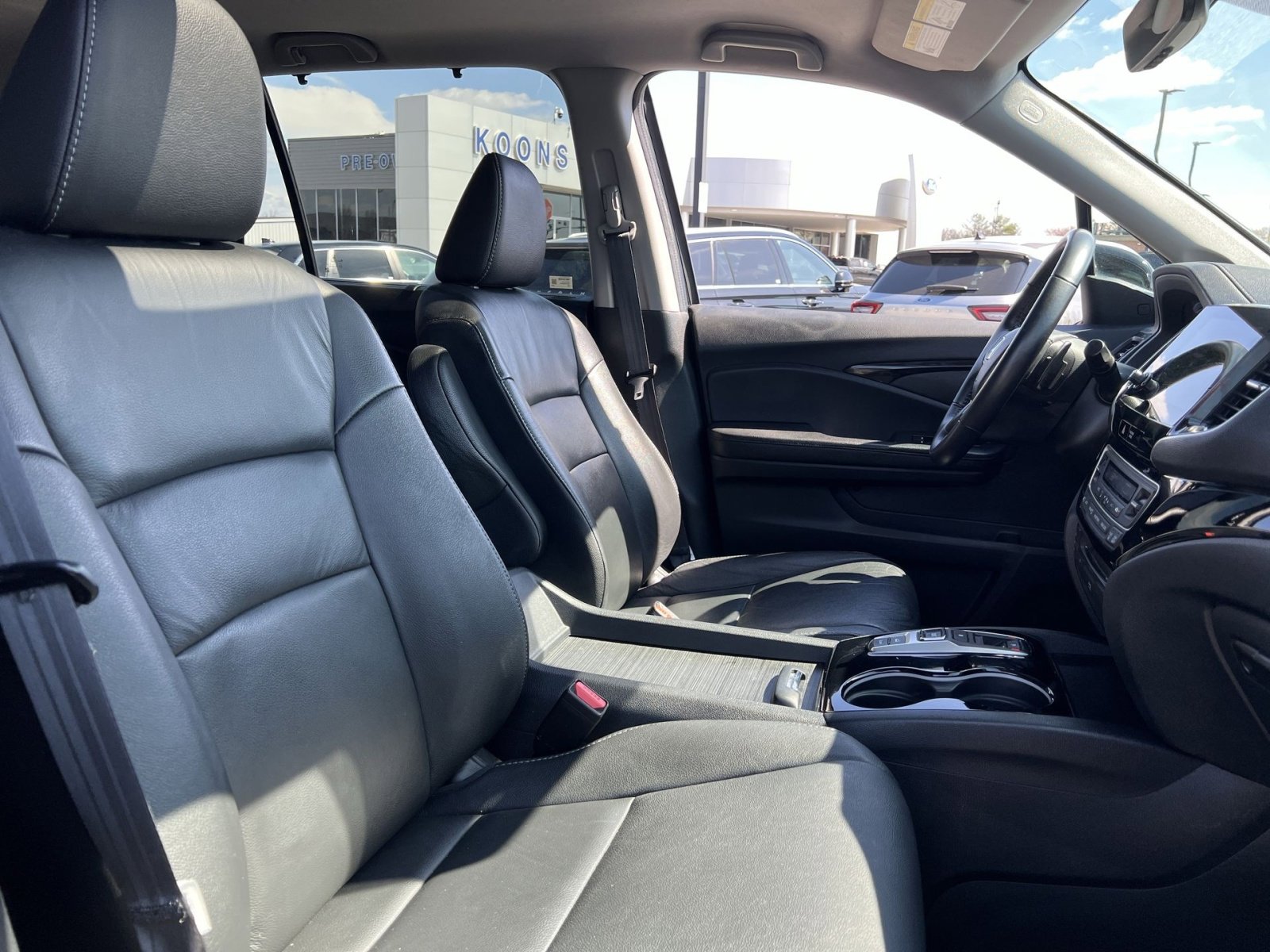 Used 2022 Honda Pilot Touring image 28