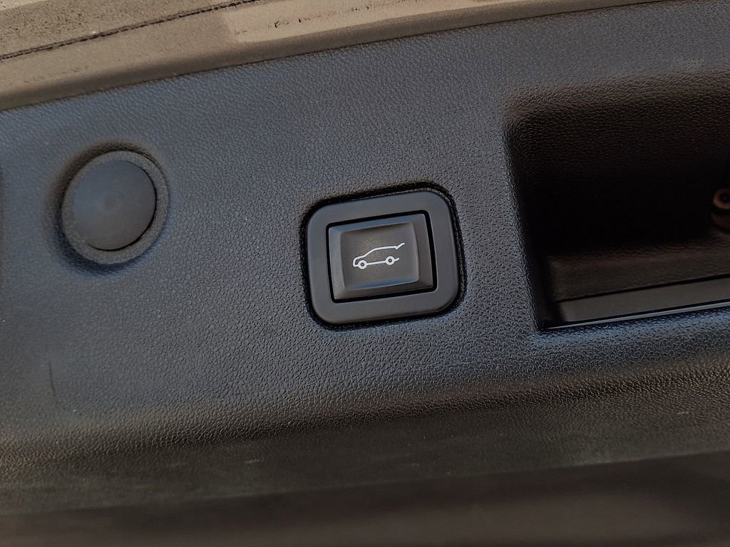 Used 2019 Chevrolet Equinox LT image 29