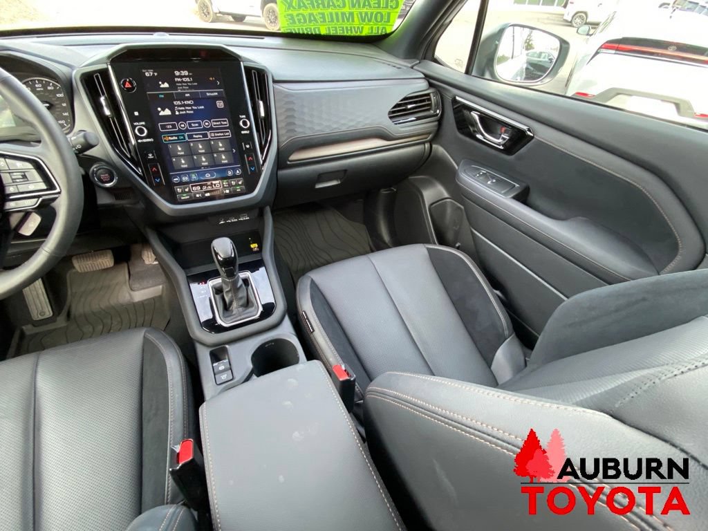Used 2025 Subaru Forester Touring AWD/4WD image 30