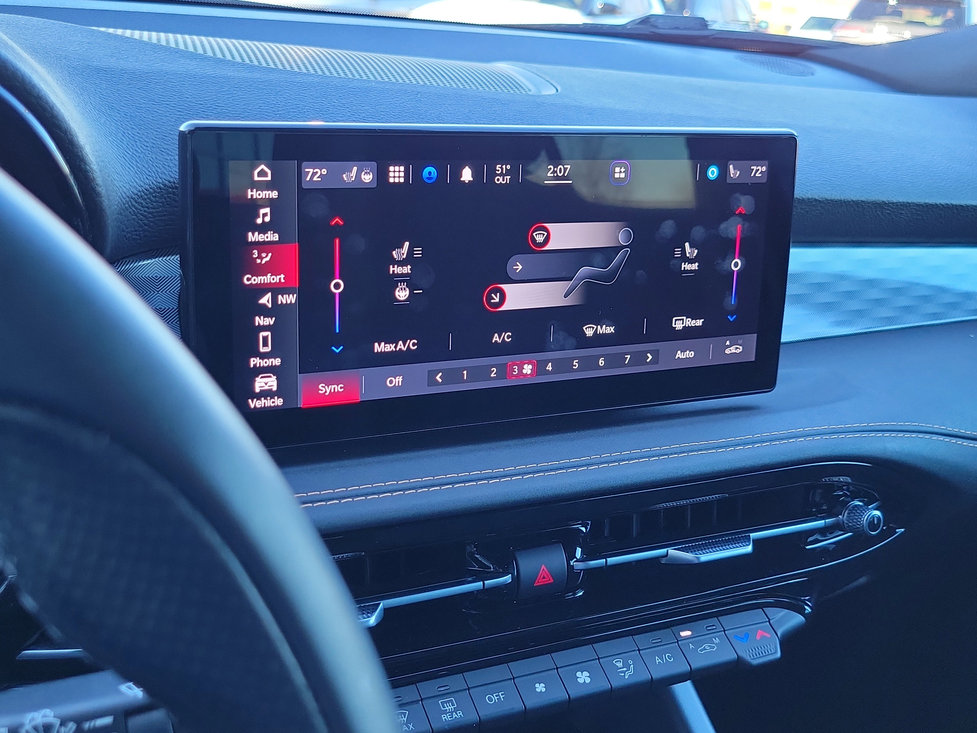 Used 2024 Alfa Romeo Tonale Ti image 15