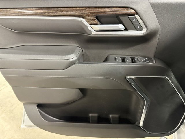 Used 2022 GMC Sierra 1500 SLE image 7