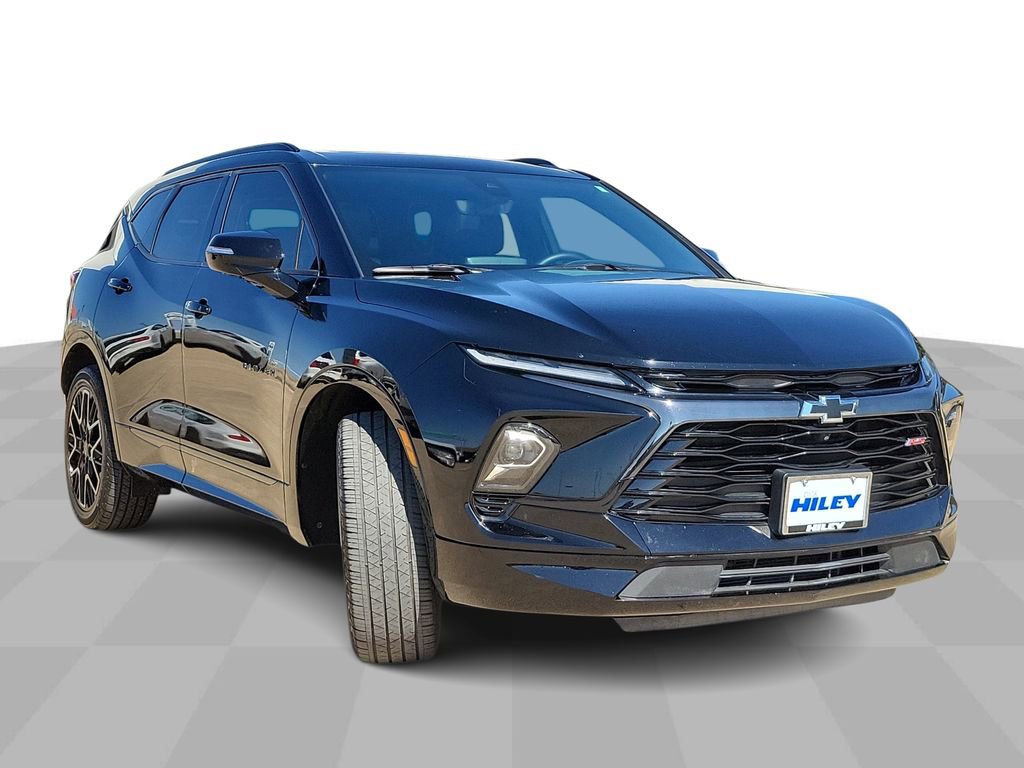Certified 2024 Chevrolet Blazer RS w/ Driver Confidence II Package image 2