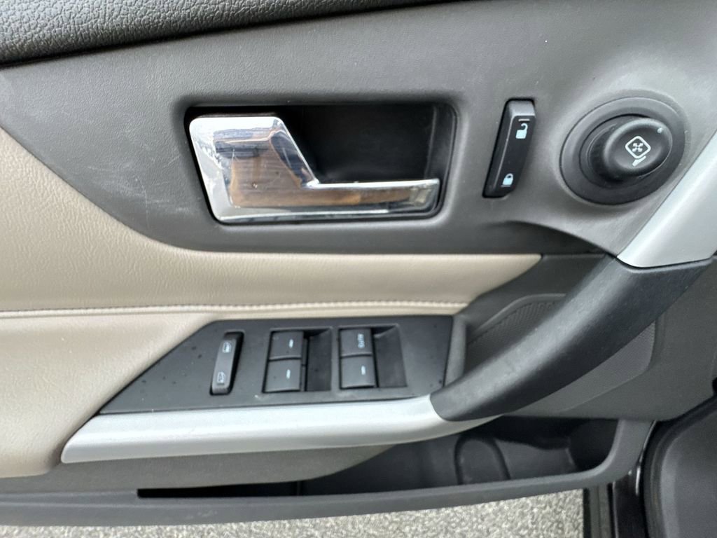 Used 2014 Ford Edge SEL w/ Equipment Group 205A image 15