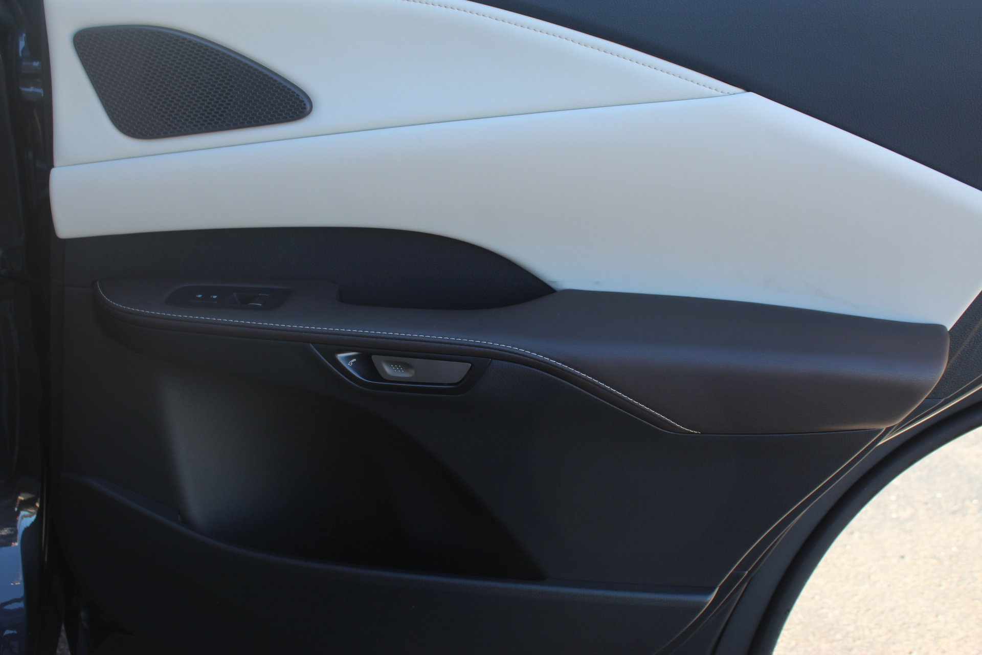 Used 2024 Lexus RX 350 Premium Plus w/ Convenience Package image 20