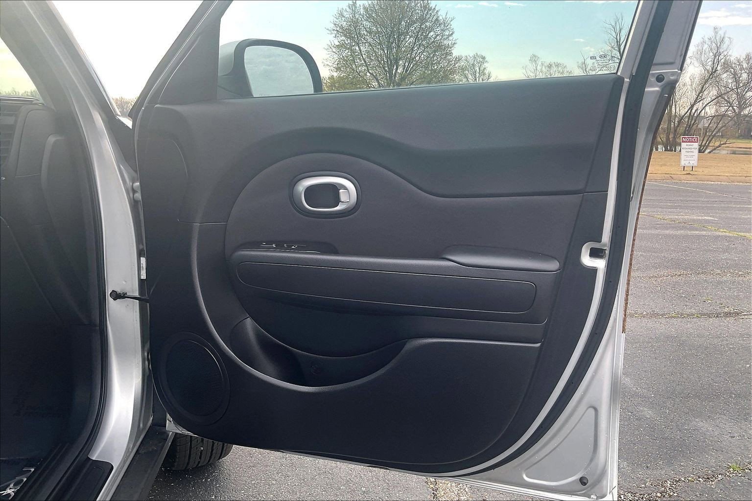 Used 2018 Kia Soul image 19